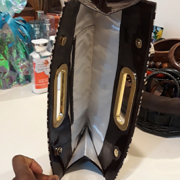 Purse - Picture 2 of 5